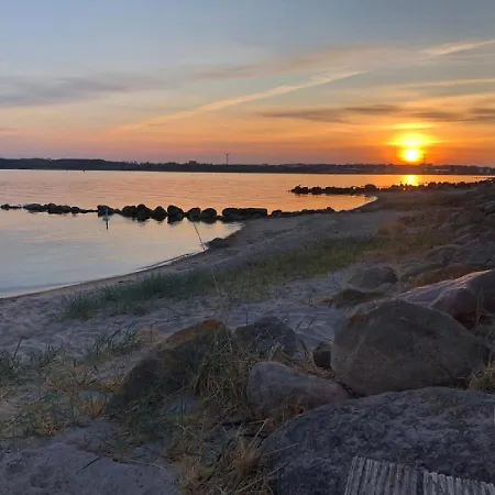 Ostseeperle Mit Kostenfreier Saunanutzung, Grundstück Umzäunt Scharbeutz